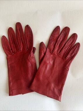 Classic Red Leather Gloves made in Italy
